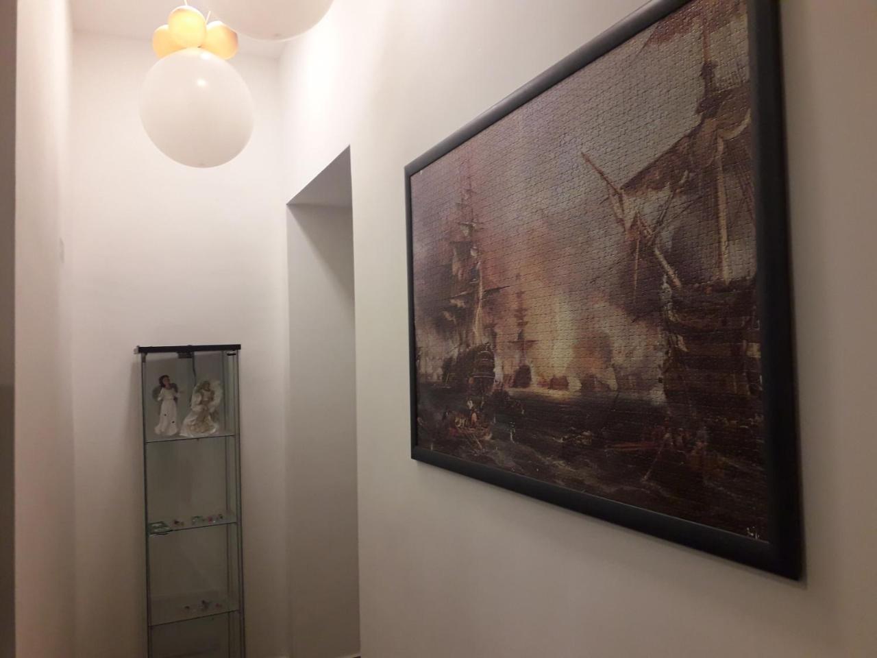 Room Don Carlo Napels Buitenkant foto